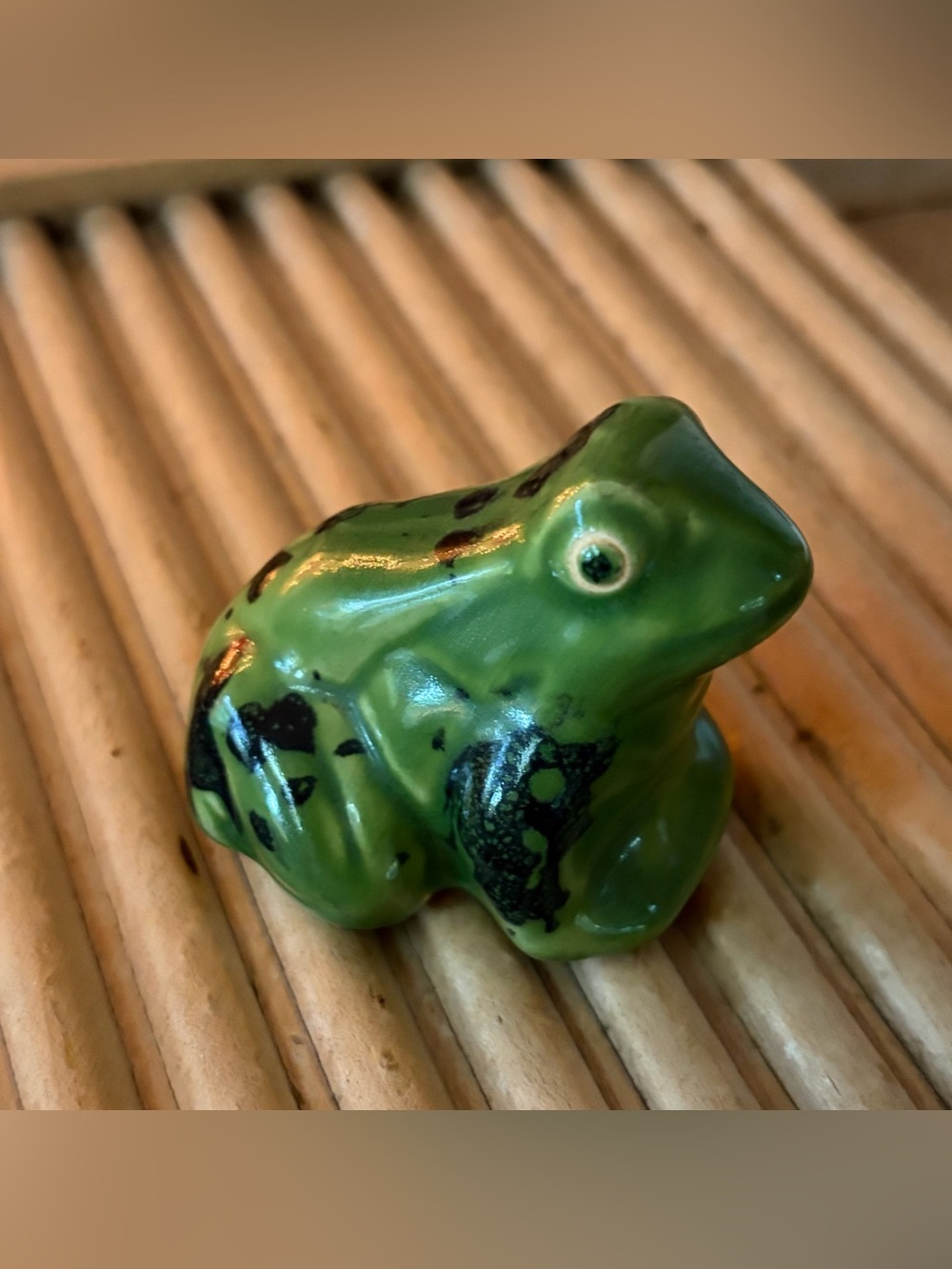Vintage Ceramic Green Frog Figure❤️🐸